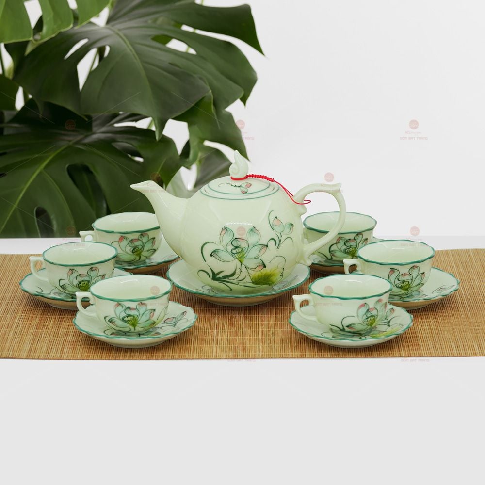 Bộ trà Mẫu Đơn men ngọc hoa sen vẽ tay