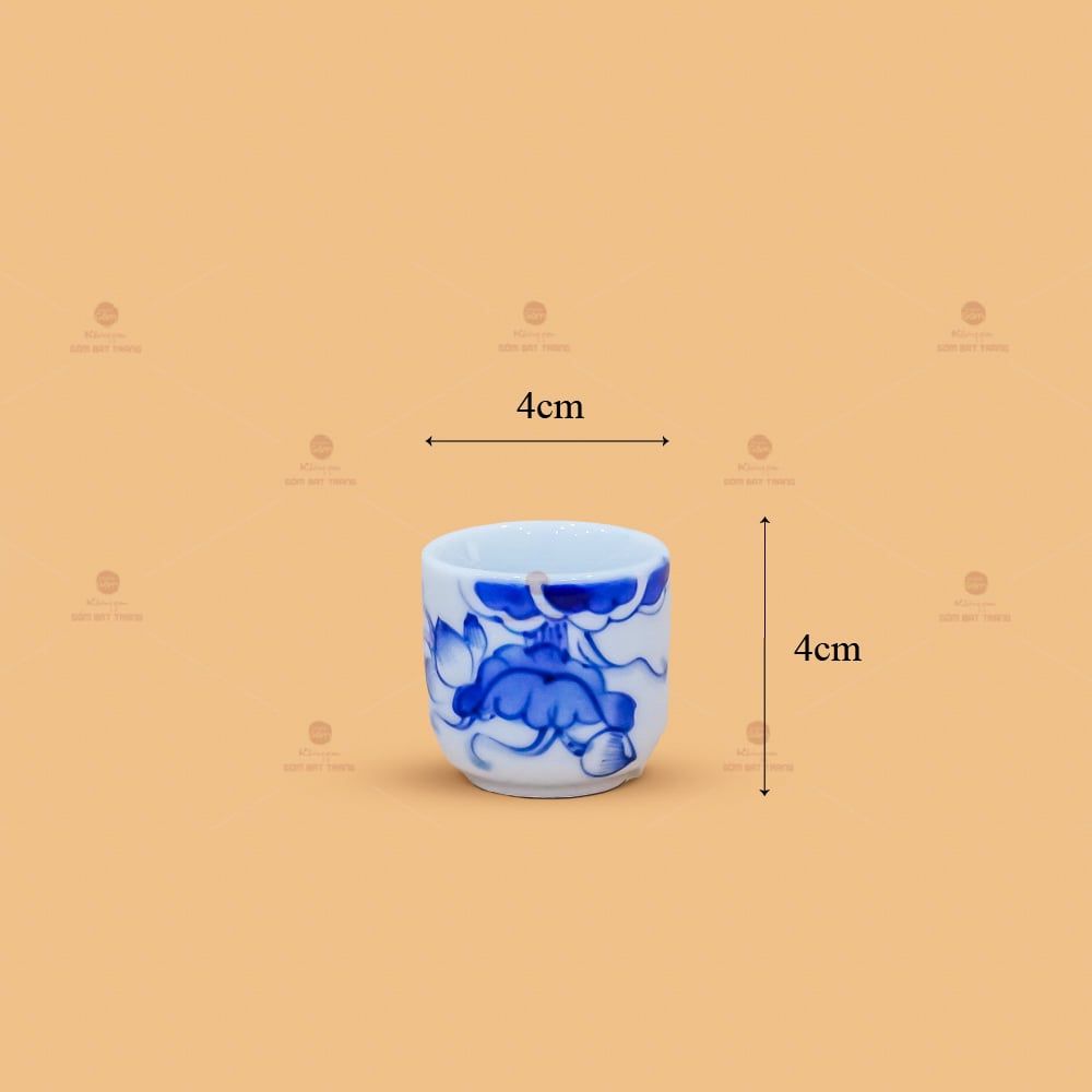 Chén Kỷ Lẻ Men Lam Họa Tiết Hoa Sen