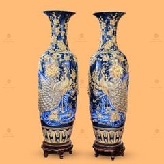 Lộc Bình Công Đào Men Xanh Coban Đắp Nổi Vẽ Vàng