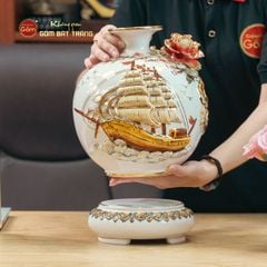 Quả Hút Lộc Men Trắng Thuận Buồm Xuôi Gió Vẽ Vàng