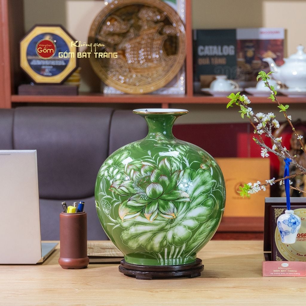 Quả Hút Lộc Men Xanh Mã Đáo Thành Công Vẽ Vàng