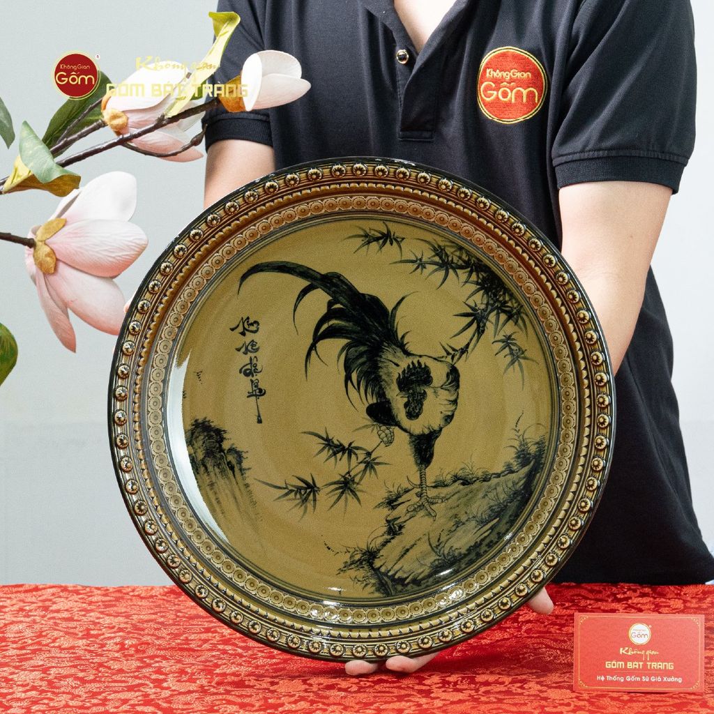 Đĩa Trưng Bày Kim Kê Độc Lập