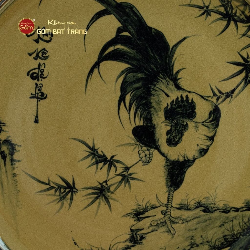 Đĩa Trưng Bày Kim Kê Độc Lập