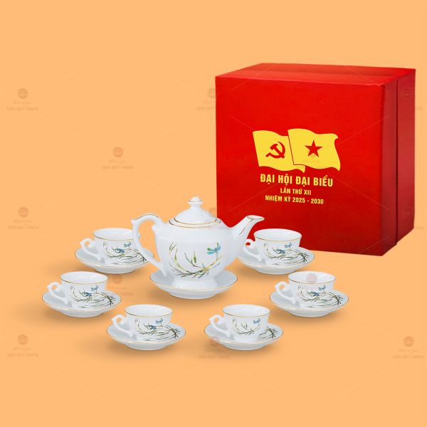 Bộ Ấm Chén Trà Thần Đèn Thanh Trúc Vẽ Vàng