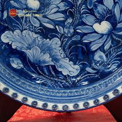 Đĩa Trưng Bày Men Lam Hoa Sen Nở Rộ