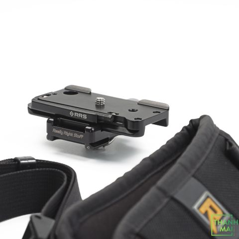 Dây đeo máy ảnh Black Rapid Curved Camera Strap RS-7 (Black)