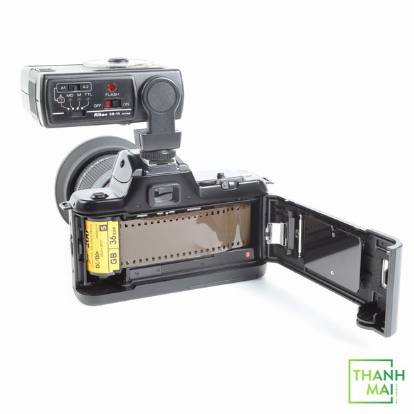 Máy Ảnh Film Nikon N4004 kèm ống kính Quantaray 28-200mm