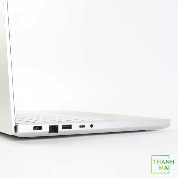 Laptop Razer Blade 15 Base Model Early 2020 Rz09 - 0328 | i7 - 10750H | Ram 16GB | SSD 512GB | NVDIA GeForce RTX 2070 with Max-Q Design 8GB | 15.6 inch 4K OLED