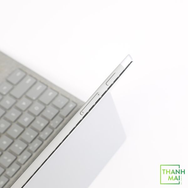 Microsoft Surface Pro 5 | Core i5-7300U | Ram 8GB | 256GB SSD | 12.3 inch Touch | win 10