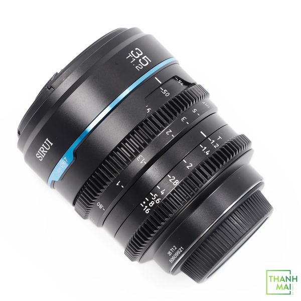 Ống kính Cine SIRUI Night Walker 35mm T1.2 For Fujifilm X-Mount