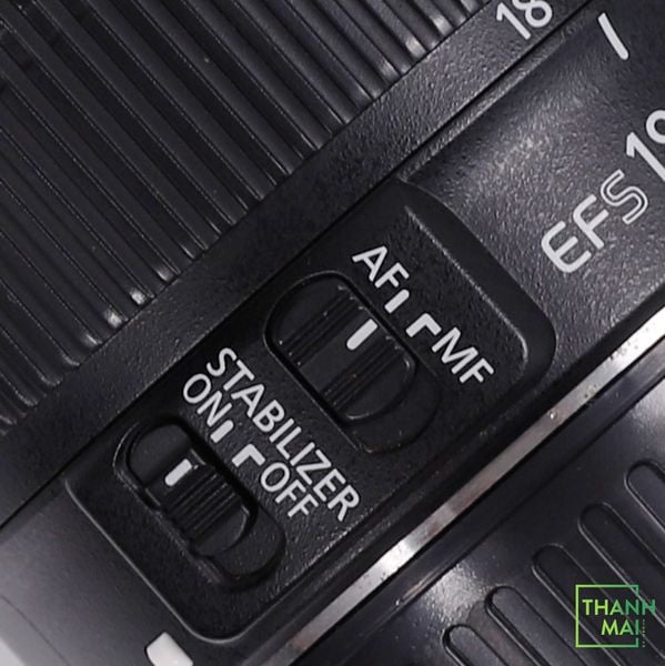 Ống Kính Canon EF-S 18-135mm F/3.5-5.6 IS STM