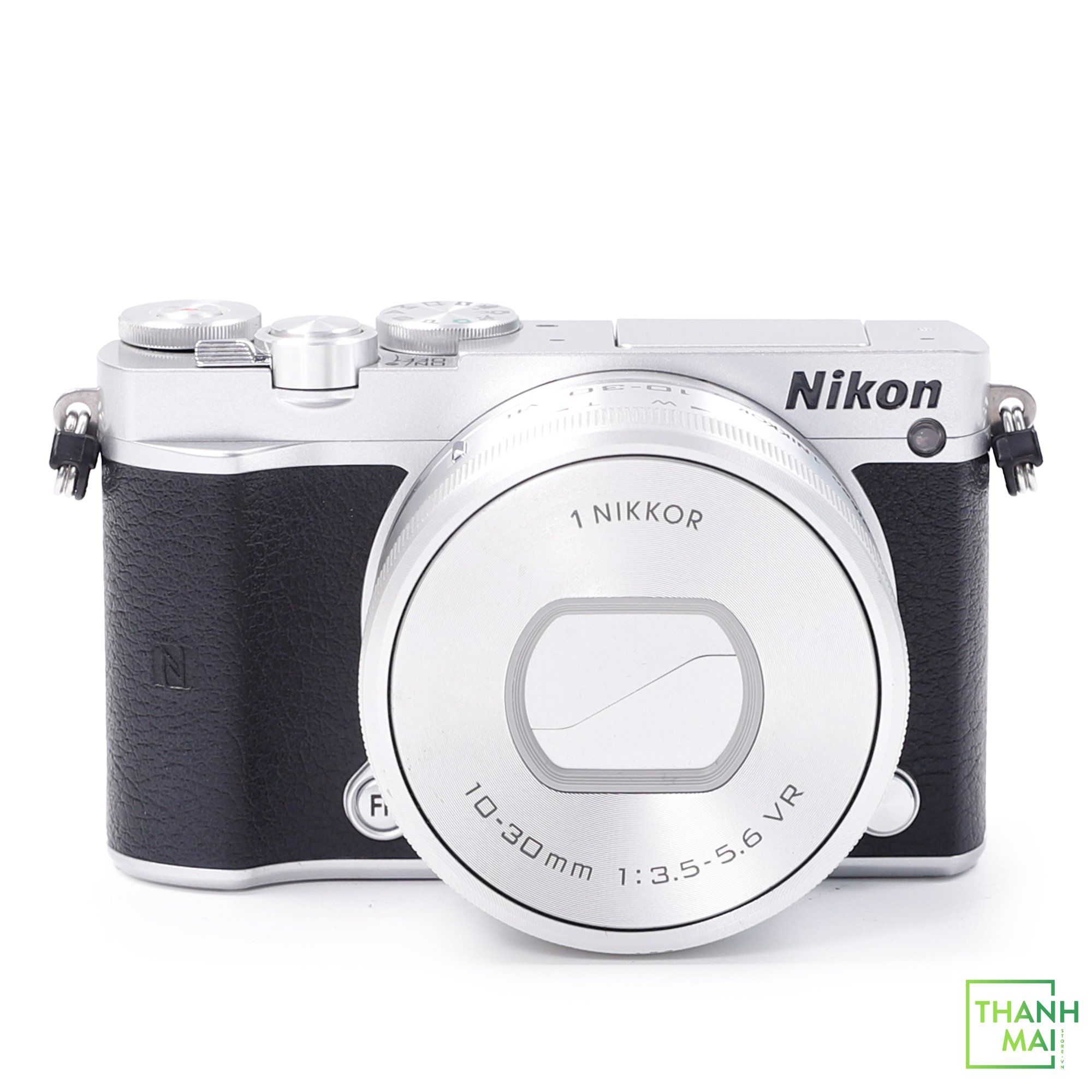 Amazon.com : Nikon 1 J5 Mirrorless Digital Camera w/ 10-30mm