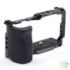 Khung Smallrig Camera Cage with Grip for Sony ZV-E10 – 3538B