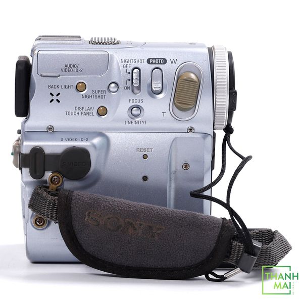 Máy quay phim cầm tay Sony DCR-PC9 | Decor