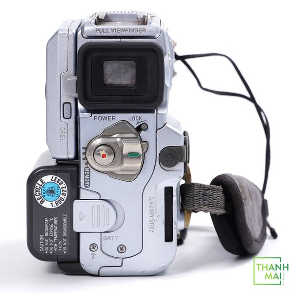 Máy quay phim cầm tay Sony DCR-PC9 | Decor