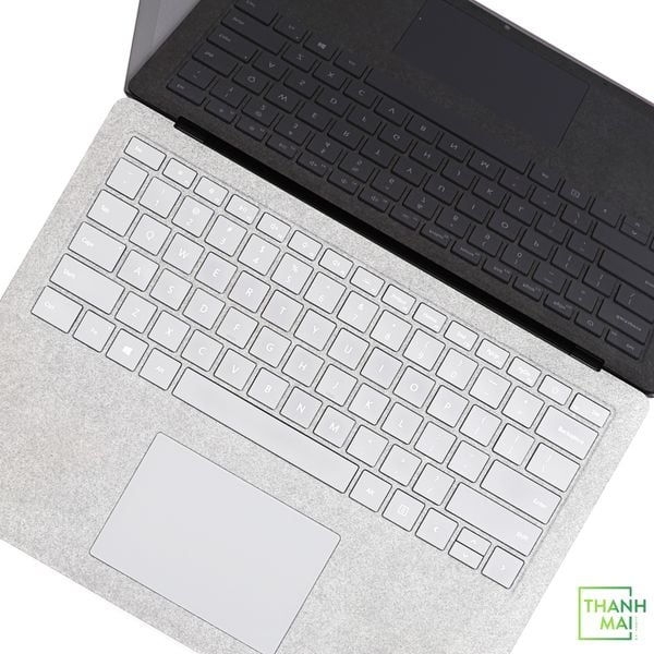 Microsoft Surface Laptop 2 | Intel Core i7-8650U | Ram 16GB | SSD 512GB | 13.5’’ 2k Touch screen | Silver