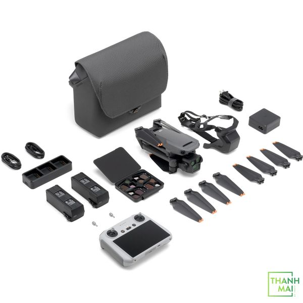 DJI Mavic 3 Pro Fly More Combo (DJI RC)