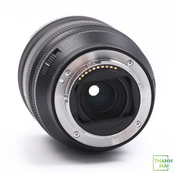 Ống kính Sony FE 20–70mm f/4 G