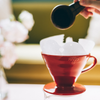  Phễu sứ pha cà phê Hario V60-VDC-02R (Đỏ) Kèm muỗng đo lường HARIO (ハリオ) V60 02 コーヒードリッパー セラミック レッド コーヒードリップ 