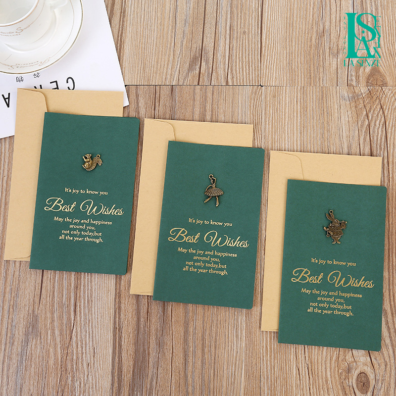  Thiệp Quà Tặng Phong Cách Retro Đính Huy Hiệu Đồng Siêu Chất 