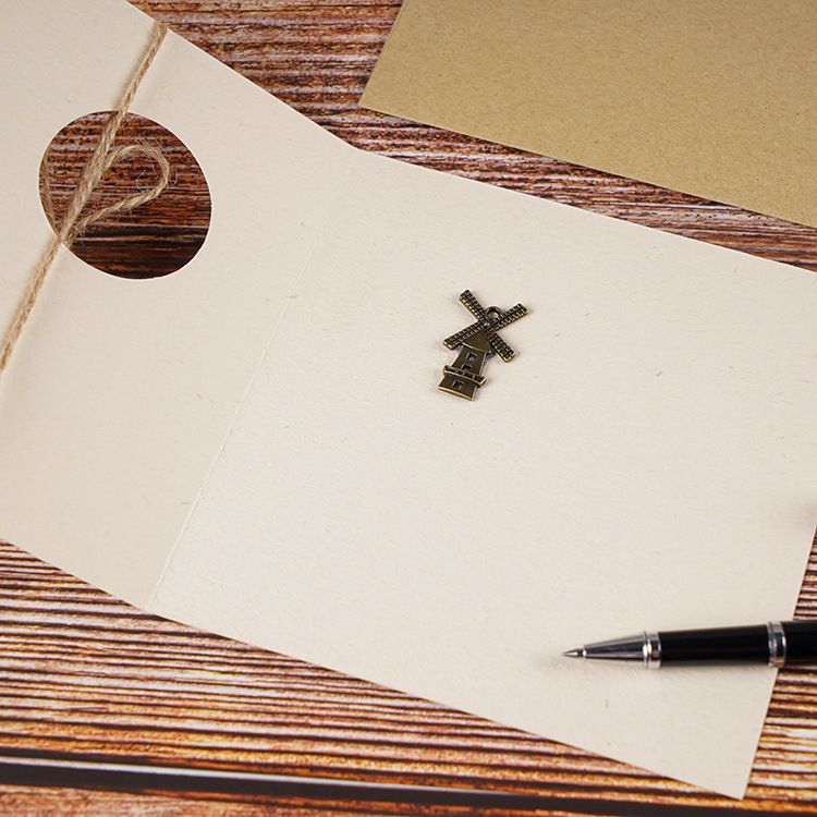  Thiệp Quà Tặng Phong Cách Vintage Đính Huy Hiệu Đồng Siêu Chất 