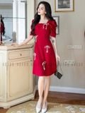  Đầm đỏ cổ vuông tay phồng 