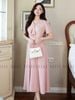 Đầm hồng cổ thủy thủ