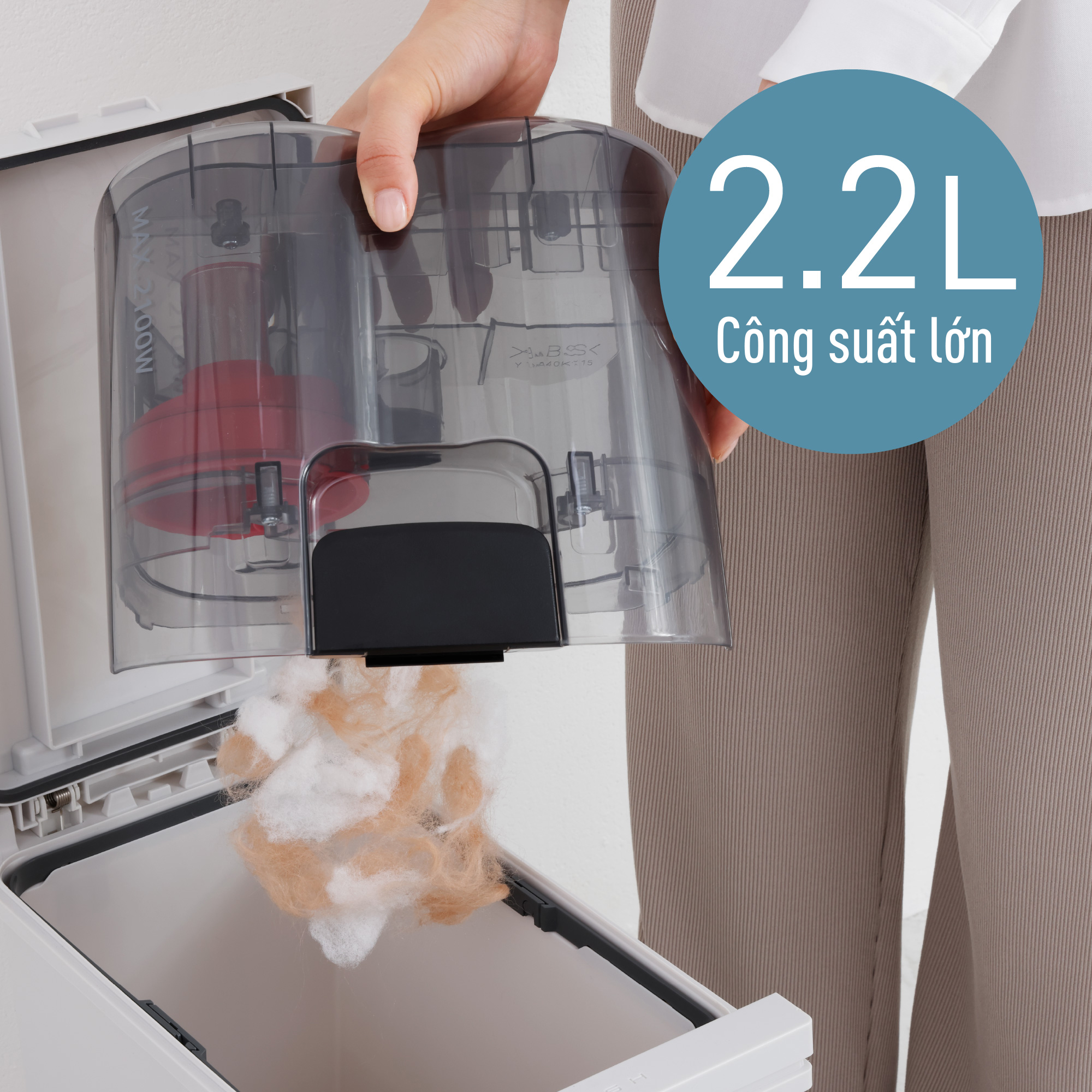 Hộp chứa bụi lớn 2,2 lít