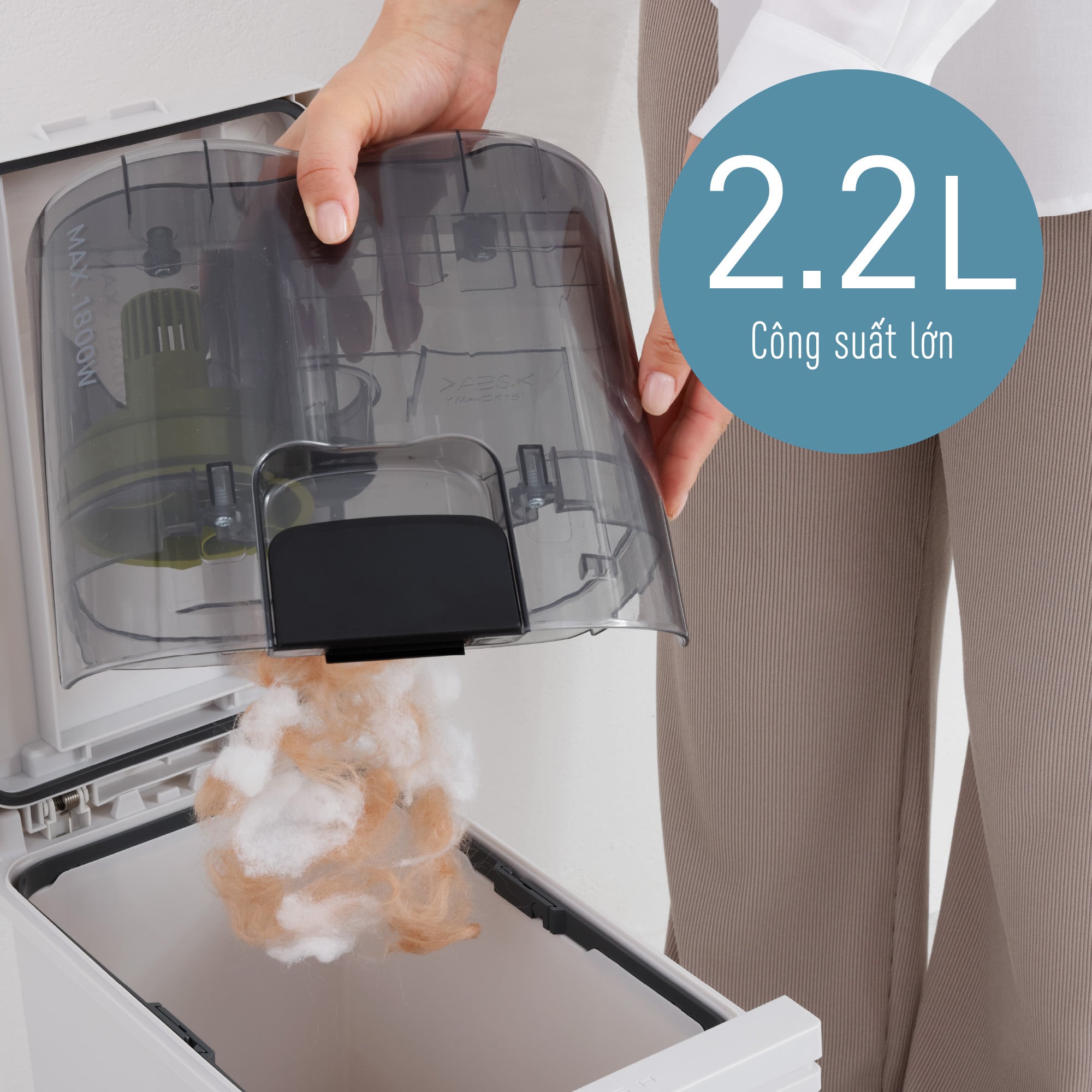 Hộp chứa bụi lớn 2,2 lít