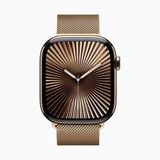  Apple Watch Series 10 Titanium Case Milanese Loop 42mm 
