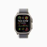  Apple Watch Ultra 2 49mm Titanium Case with Trail Loop 