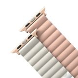  Dây đeo UNIQ Revix Reversible Magnetic Silicone Strap (42/44/45mm) for Apple Watch 