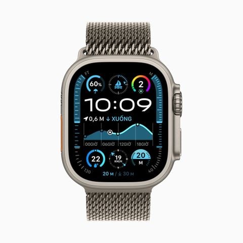  Apple Watch Ultra 2 2024 49mm Titanium Natural Titan Milanese Loop 