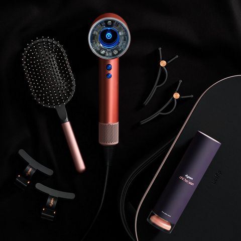 Máy sấy tóc Dyson Supersonic Nural HD16