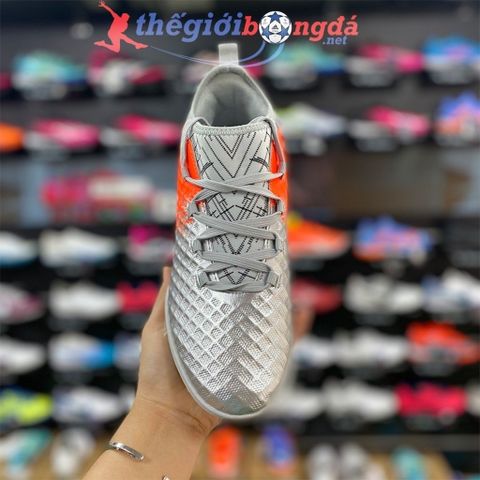  GIÀY ĐÁ BÓNG AKKA SPEED 2 MÀU CAM BẠC 