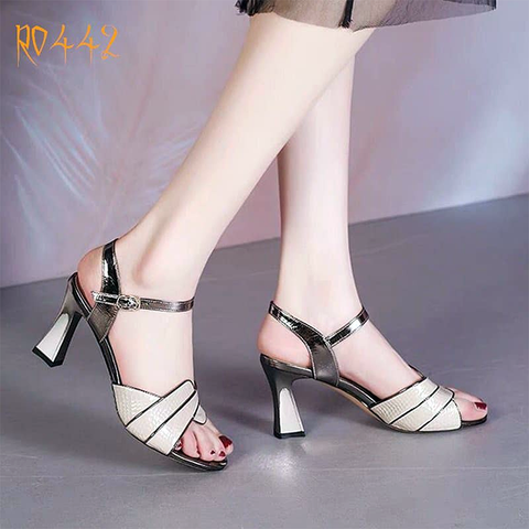  GIÀY CAO GÓT THỜI TRANG RO442 