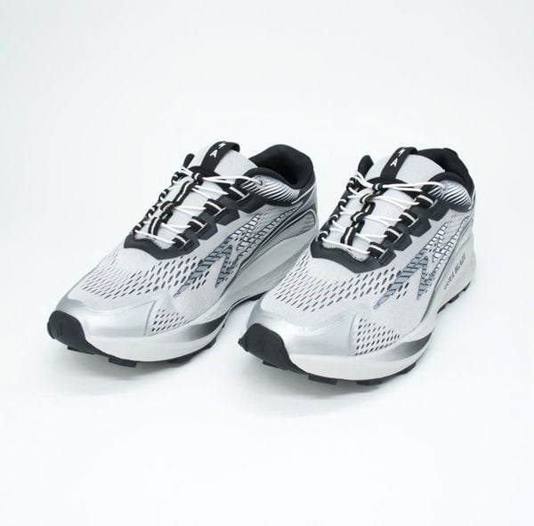  Giày Chạy Bộ Goya Trail Blaze [2024] Màu Xám Đen 