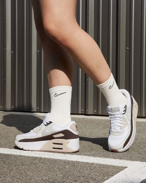  Nike Air Max 90 LV8 