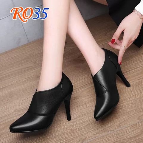  GIÀY BOOT THỜI TRANG RO35 