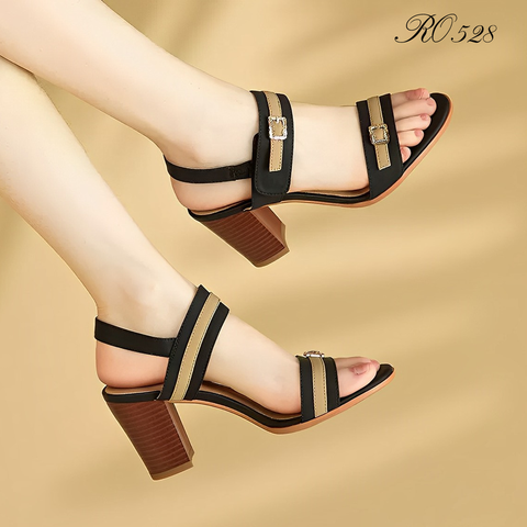  GIÀY SANDAL THỜI TRANG RO528 