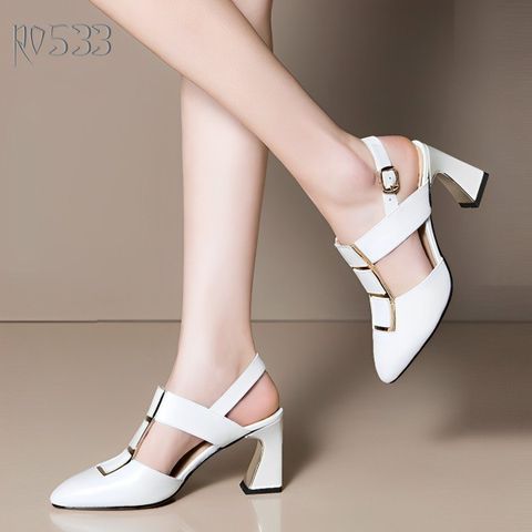  GIÀY SANDAL THỜI TRANG RO533 