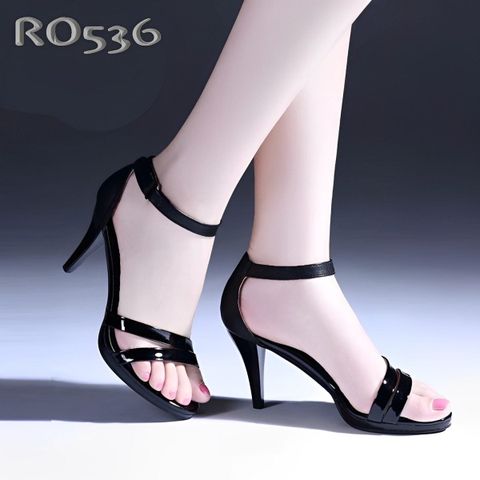  GIÀY SANDAL THỜI TRANG RO536 