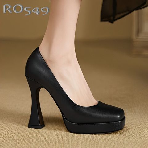  GIÀY CAO GÓT THỜI TRANG RO549 