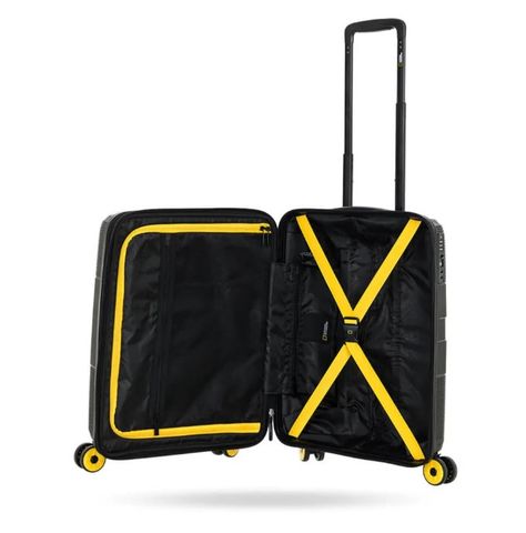  Vali National Geographic N221HA 