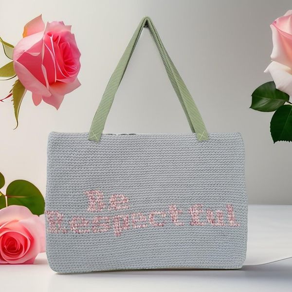  Túi xách móc Be Respectful 