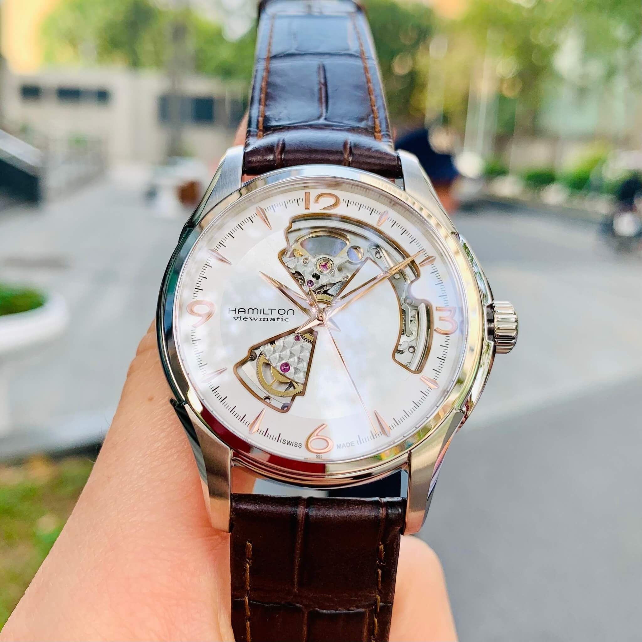 Hamilton Jazzmaster Open Heart H32565555 WatchZone.vn