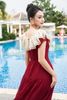 Đầm maxi đỏ trễ vai