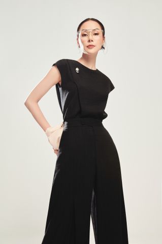 Áo đen dáng suông tà chéo Kalila