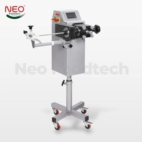 Sausage equipment combined with stuffer