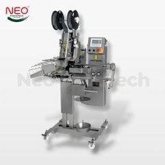 Automatic lead clamping device
